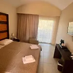 リゾート Olympian Bay Grand 4*