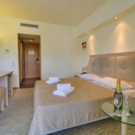 Semesteranläggning (resort) Olympian Bay Grand