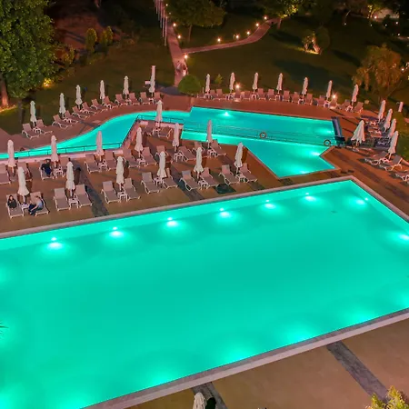 Semesteranläggning (resort) Olympian Bay Grand