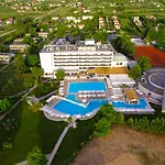 Olympian Bay Grand Resort 4*