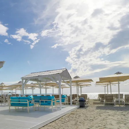 Olympian Bay Grand Resort Leptokaryá