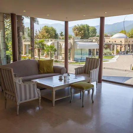 Resort Olympian Bay Grand By Anayia 4*