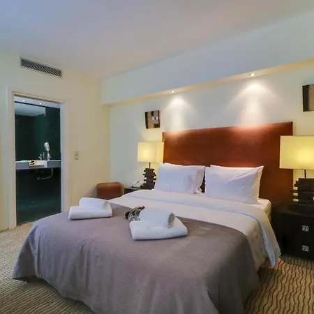 Olympian Bay Grand 4* Leptokaryá