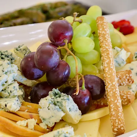 Olympian Bay Grand Semesteranläggning (resort) 4*