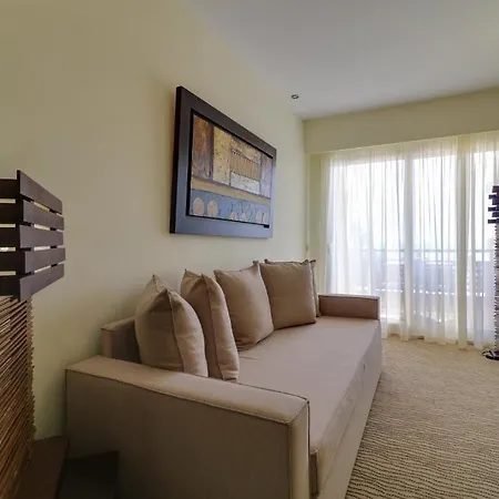 Olympian Bay Grand 4*