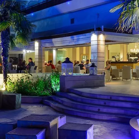 Olympian Bay Grand