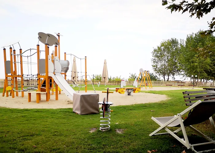 Olympian Bay Grand Λεπτοκαρυά