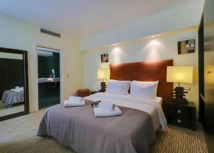 Olympian Bay Grand 4* Leptokaryá